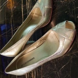 Women's casual shoes.